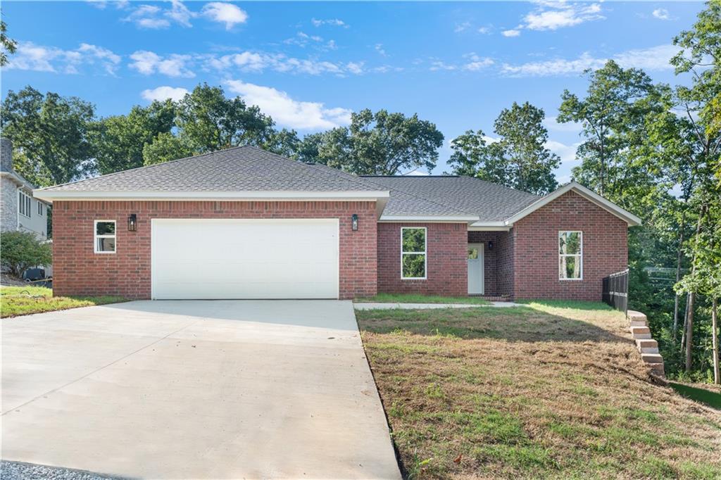 13 Fenchurch Drive - Bella Vista, AR