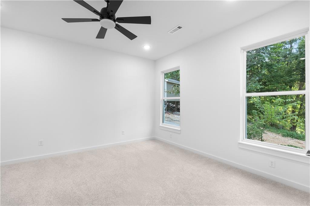 13 Fenchurch Drive - Image 14