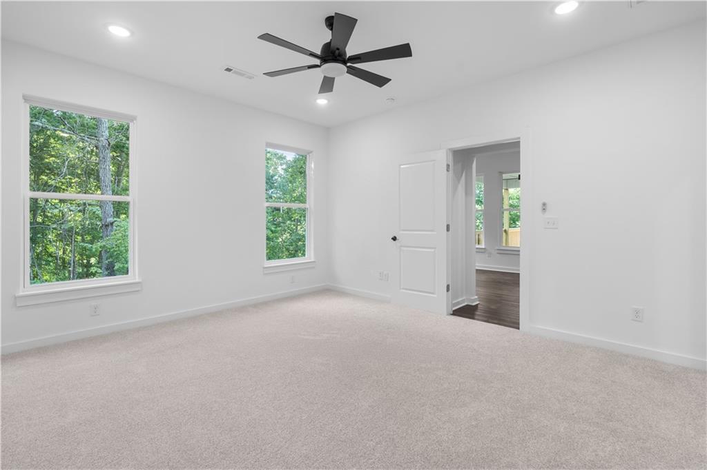 13 Fenchurch Drive - Image 16