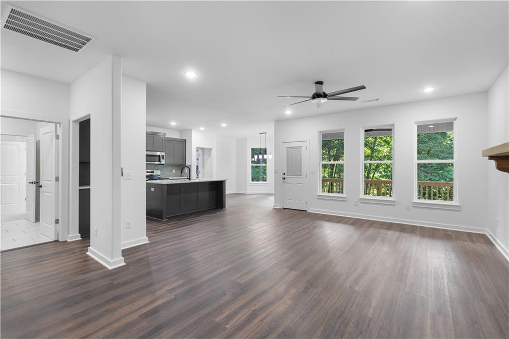 13 Fenchurch Drive - Image 7