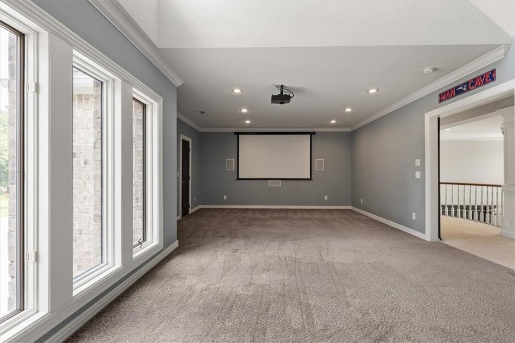 1 W Colonial Drive - Image 40